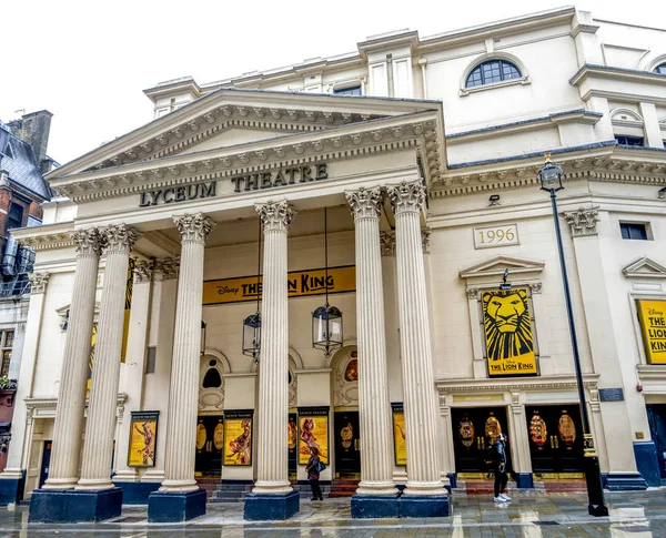 Facade of Lyceum Theatre in West End, London, United Kingdom — Stock Photo, Image