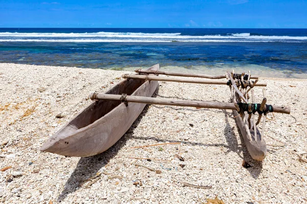 Holzkanu Auf Einem Kieselstrand Tanna Vanuatu — Stockfoto