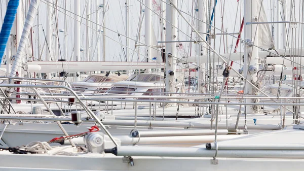 Witte Zeilboten Haven — Stockfoto