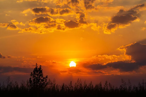 Colorido Cielo Dramático Con Nube Atardecer — Foto de Stock