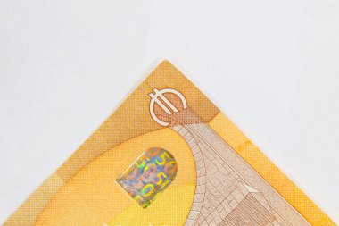 50 Euro banknot parçası closeup beyaz arka plan üzerinde