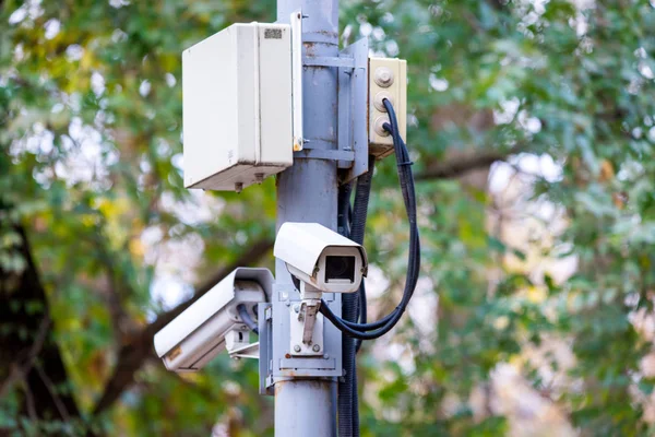 Cctv Kamera Kamerovým Systémem Městském Parku — Stock fotografie