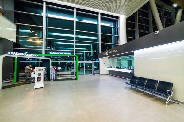 Aeroporto Internacional de Platov, interior do edifício. Rússia, Rostov-on-Don, 17 de setembro de 2019 — Fotografia de Stock