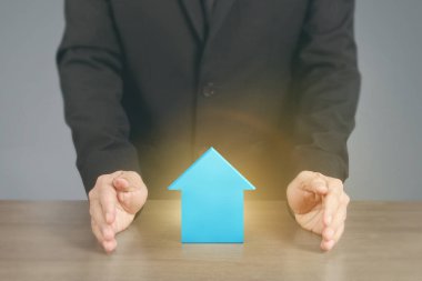 kavramı evde el ile