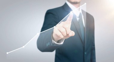 İş adamı grafik büyümesi ve grafik artışı