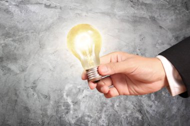 Işıklı ampul tutma eli, yenilik ilham c
