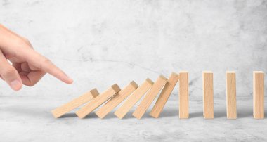 El domino etkisi durdurma benzersiz tarafından durduruldu