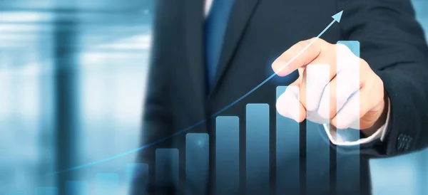Crescimento gráfico do plano do empresário aumento do indicador positivo do gráfico — Fotografia de Stock