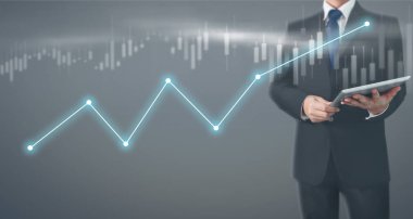 İş adamı dijital tablet kullanıyor. İş fikri.