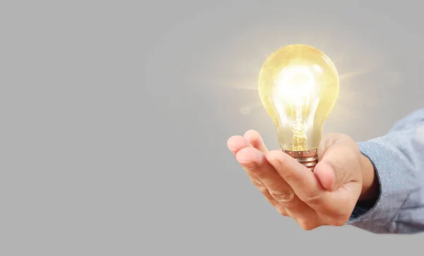 Işıklı ampul tutma eli, yenilik ilham c