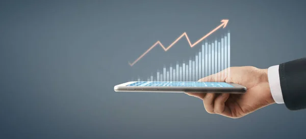Forretningsplan Graf Vækst Stigning Diagram Positive Indikatorer Sin Virksomhed Tablet - Stock-foto