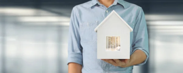 Modelo Casa Mão Espaço Casa Habitação Conceito Imobiliário — Fotografia de Stock