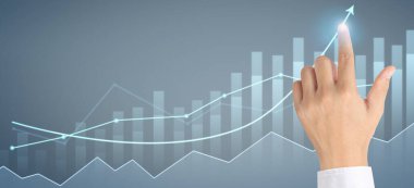 İşadamı, işinde grafik büyümesi ve grafik artışı için olumlu göstergeler planlıyor