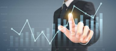 İşadamı grafik büyümesi ve grafik pozitif göstergelerin artması planı