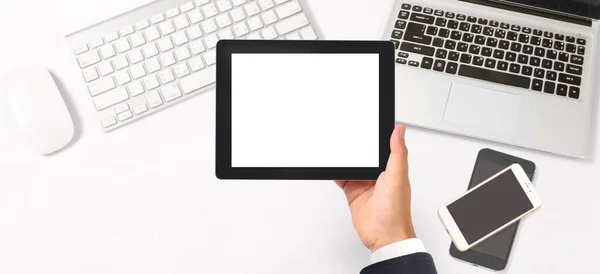 Händerna Håller Tablett Touch Dator Gadget Med Isolerad Skärm — Stockfoto