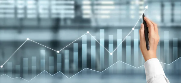 Hand Rita Diagram Tillväxt Diagram Framsteg Företag Analysera Finansiella Och — Stockfoto