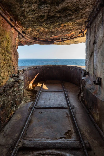 Widok Kierunku Sardynii Lookout Wojny Światowej Pokroić Klifach Miejscowości Bonifacio — Zdjęcie stockowe