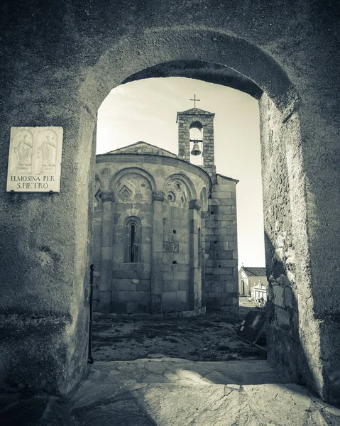 Století římská kaple v Lumio na Korsice — Stock fotografie