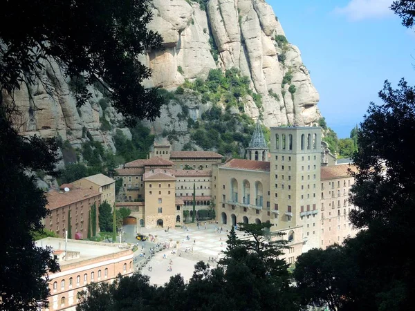 Montserratin Luostari Espanja — kuvapankkivalokuva