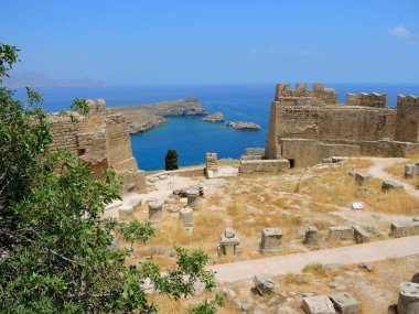 Lindos eski bir kale kalıntıları. Yunanistan        