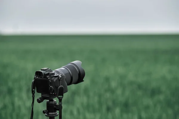 Kamera Modern Profesional Lapangan Produksi Foto Dan Video — Stok Foto