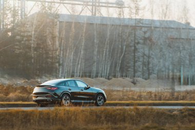 Kırsal yolda enerji tasarruflu araç