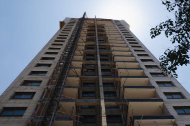 Desen, inşaat, işletim, bina ve yapıların onarımı ve yeniden inşası