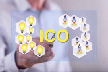 Adam bir ICO kavramı bir dokunmatik ekran üzerinde bir kalemle dokunma