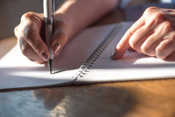 Woman Pen Writing Notebook — Stock Photo, Image