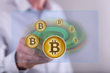 Adam bir bitcoin para birimi kavramı bir dokunmatik ekran üzerinde kalemle dokunma