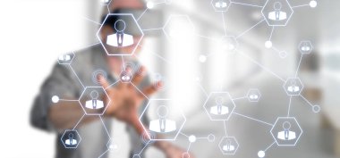 Adam ile bir sosyal ağ onun parmak dokunmatik ekranlı cep bilgisayarlarda dokunmadan vr mezartaşı