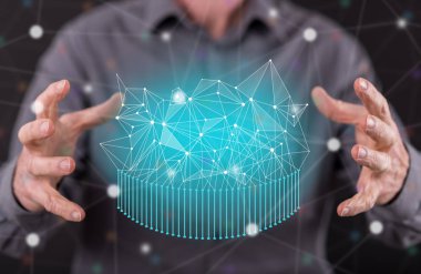 Soyut ağ kavramı içinde geçmiş bir adamın elleri arasında