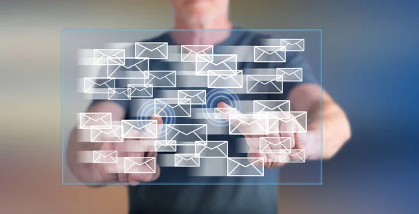 Hombre Tocando Concepto Correo Electrónico Una Pantalla Táctil Con Los — Foto de Stock