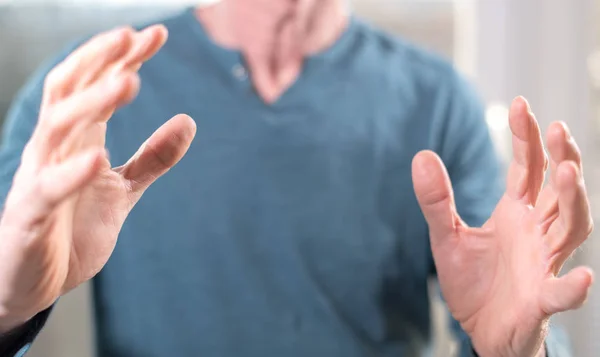 Menschenhände Geste Des Schutzes Selektiver Fokus — Stockfoto