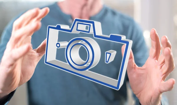 Resimler Arka Plandaki Bir Adamın Elleri Arasındaki Konsepti Paylaşıyor — Stok fotoğraf