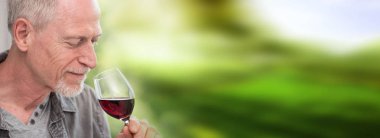 Komuta sizde kırmızı şarap tadımı