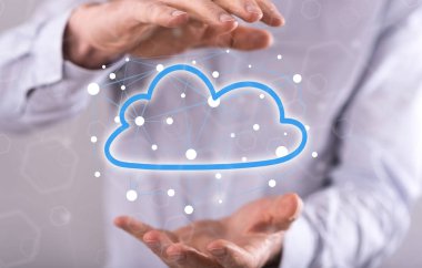 Arka planda bir adamın elleri arasındaki bulut ağı kavramı