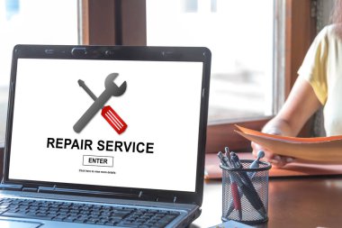 Dizüstü ekran onarım hizmet anlayışı görüntüleme