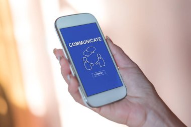 İletişim kavramı görüntüleyen akıllı telefon ekranı