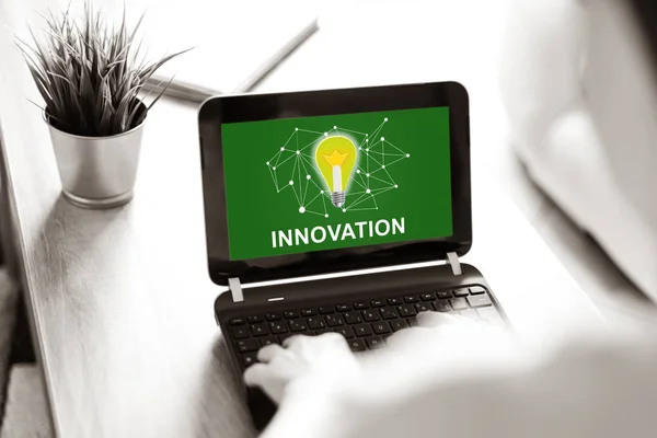 Laptop Screen Displaying Innovation Concept — Stock Photo, Image