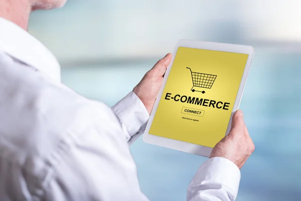 Tabletscherm Met Een Commerce Concept — Stockfoto