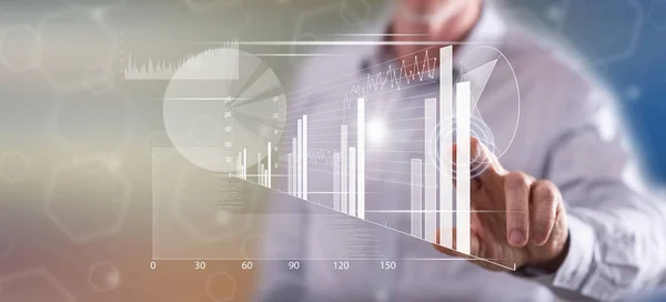 Mann Berührt Mit Dem Finger Ein Finanzanalysekonzept Auf Einem Touchscreen — Stockfoto