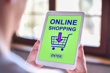 Çevrimiçi alışveriş kavramını gösteren tablet ekranı