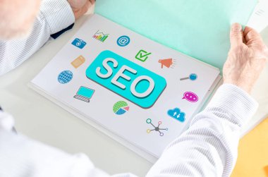 Dosya tutan adamın konsepti