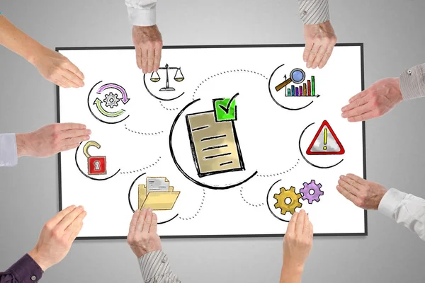 Ellerin tuttuğu beyaz tahtada tasdik kavramı