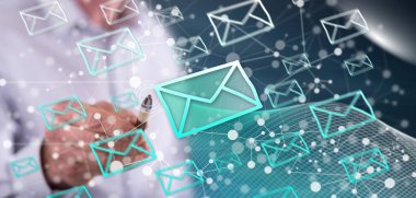 Adam bir e-posta kavramı bir dokunmatik ekran üzerinde bir kalemle dokunma