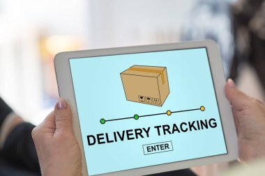Bir teslimat izleme kavram görüntüleyen tablet ekranı