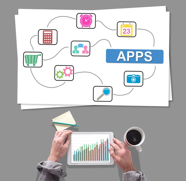 App-Konzept auf dem Schreibtisch — Stockfoto