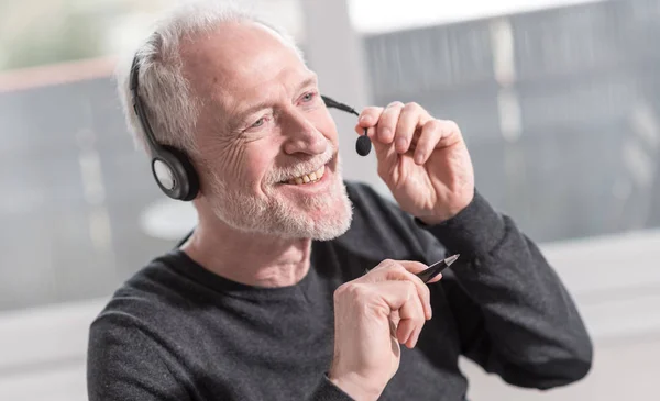 Support telefon operatör i headset — Stockfoto