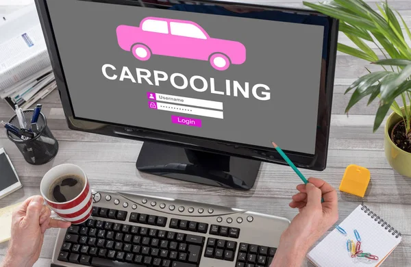 Concetto di car pooling su un computer — Foto Stock